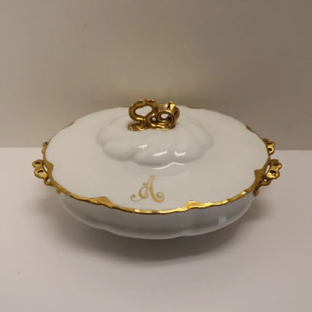 White Porcelain Bowl with‎ Lid that has the Letter A in Gold Versailles